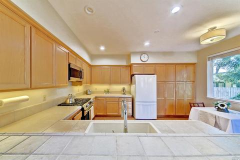 907 Starr Creek Ct, Windsor, CA 95492 photo 29