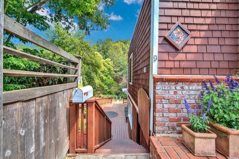 9 Bridge Ct, Fairfax, CA 94930 photo 5
