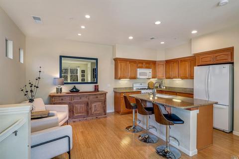 165 Stonegate Cir #D, Cloverdale, CA 95425 photo 4