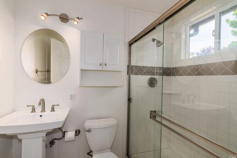 807 Rollingwood Dr, Vallejo, CA 94591 photo 22