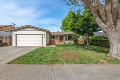 807 Rollingwood Dr, Vallejo, CA 94591 photo 2