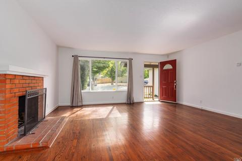 807 Rollingwood Dr, Vallejo, CA 94591 photo 7