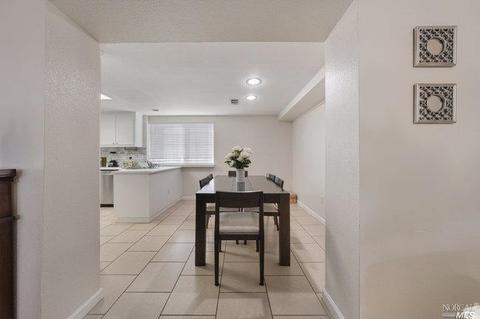 723 Daniels Ave, Vallejo, CA 94590 photo 10