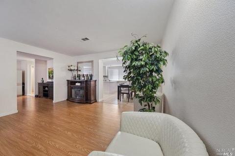 723 Daniels Ave, Vallejo, CA 94590 photo 6