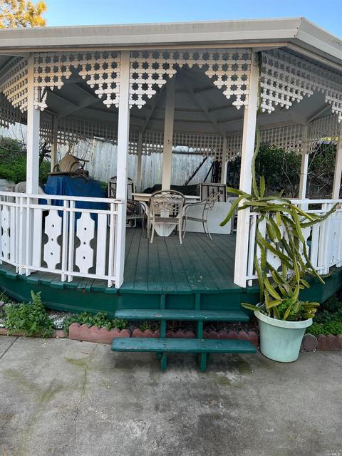 1320 E Greenmont Dr, Vallejo, CA 94591 photo 26