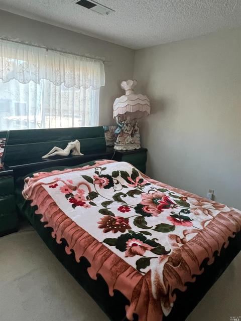 1320 E Greenmont Dr, Vallejo, CA 94591 photo 27