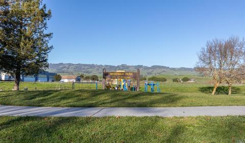 2108 Saint Augustine Cir, Petaluma, CA 94954 photo 34