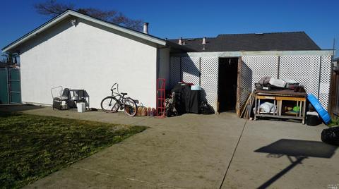 105 Ward Ct, Vallejo, CA 94589 photo 4