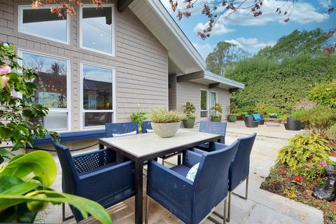 870 Chamberlain Ct, Mill Valley, CA 94941 photo 5