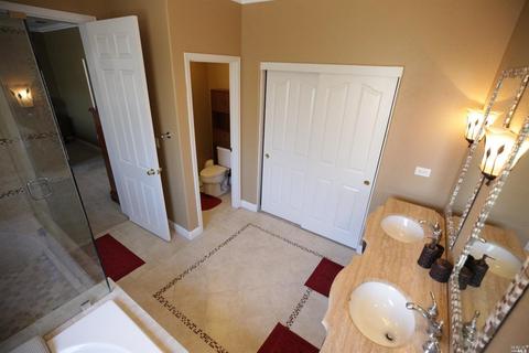 870 Walden Ct, Fairfield, CA 94533 photo 13