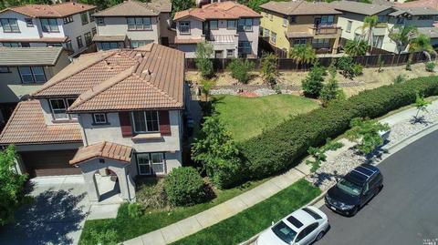 870 Walden Ct, Fairfield, CA 94533 photo 2