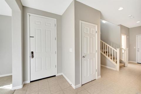 2048 Hamstead Ct, Vacaville, CA 95687 photo 7