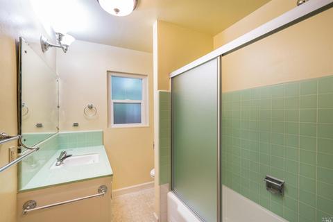 908-910 Wright St, Santa Rosa, CA 95404 photo 17