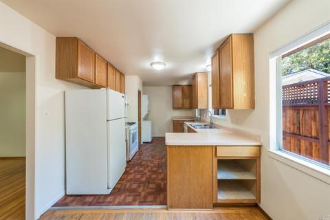 908-910 Wright St, Santa Rosa, CA 95404 photo 11