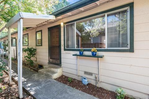 908-910 Wright St, Santa Rosa, CA 95404 photo 3