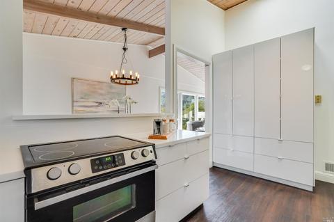 80 E Crescent Dr, San Rafael, CA 94901 photo 21