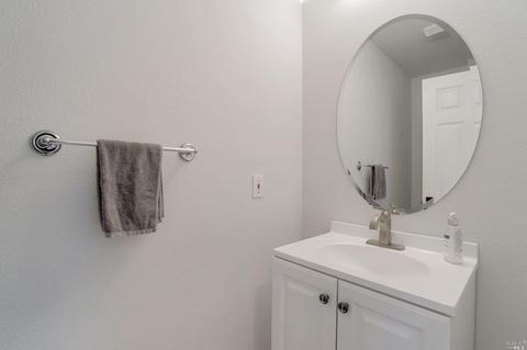 415 Christensen Ln, Cotati, CA 94931 photo 23