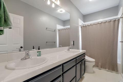 415 Christensen Ln, Cotati, CA 94931 photo 32