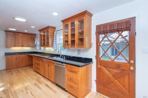 856 6th St, Petaluma, CA 94952 photo 13