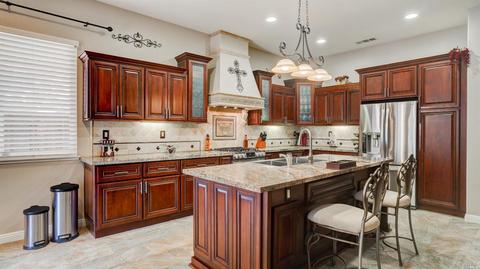 806 Hampton St, Vacaville, CA 95687 photo 7