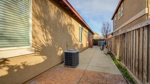 806 Hampton St, Vacaville, CA 95687 photo 31