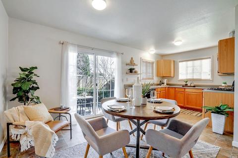 9870-9878 Sunray Pl, Windsor, CA 95492 photo 7