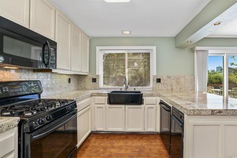 2160 Clipper Ship Dr, Fairfield, CA 94534 photo 16