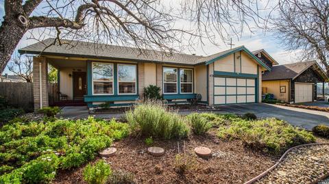 1037 Ely Blvd S, Petaluma, CA 94954 photo 1