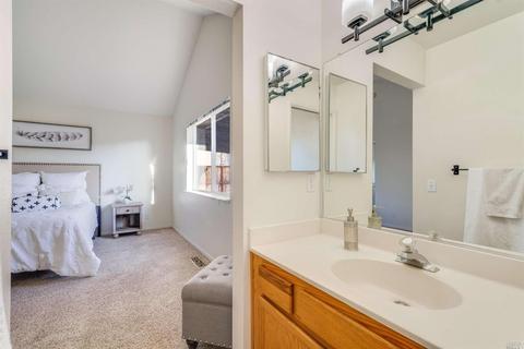543 Cockspur Ct, Windsor, CA 95492 photo 14
