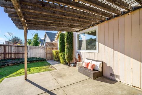 543 Cockspur Ct, Windsor, CA 95492 photo 20