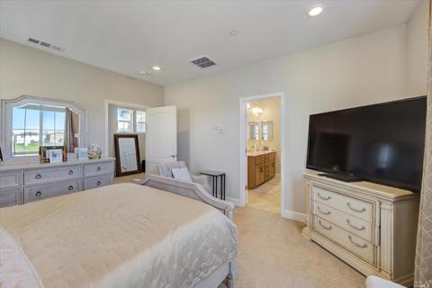 8842 Blue River Dr, Vallejo, CA 94591 photo 22