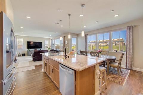 8842 Blue River Dr, Vallejo, CA 94591 photo 17