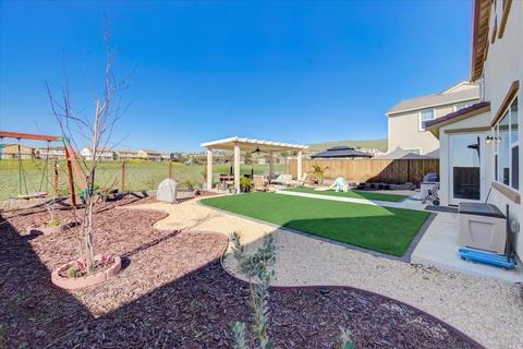 8842 Blue River Dr, Vallejo, CA 94591 photo 34