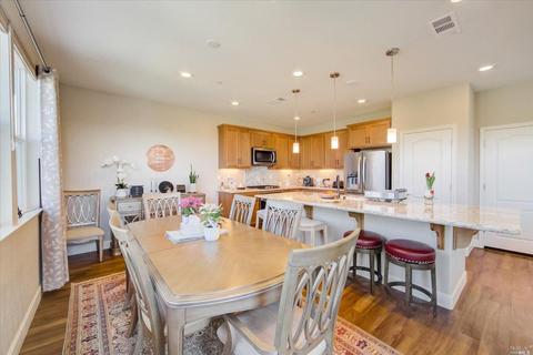 8842 Blue River Dr, Vallejo, CA 94591 photo 10