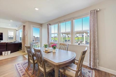 8842 Blue River Dr, Vallejo, CA 94591 photo 11