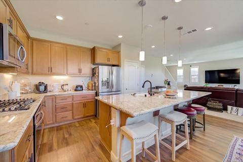 8842 Blue River Dr, Vallejo, CA 94591 photo 16