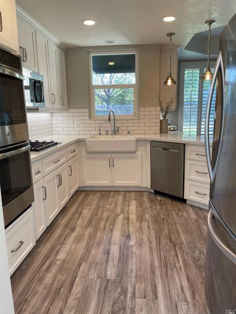 285 Lynd Way, Dixon, CA 95620 photo 8