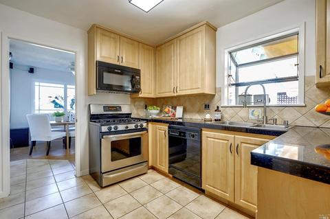 448 Sutter St, Petaluma, CA 94954 photo 7