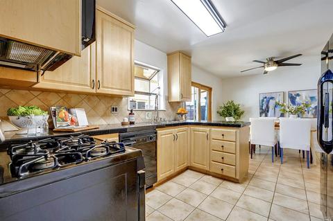 448 Sutter St, Petaluma, CA 94954 photo 8