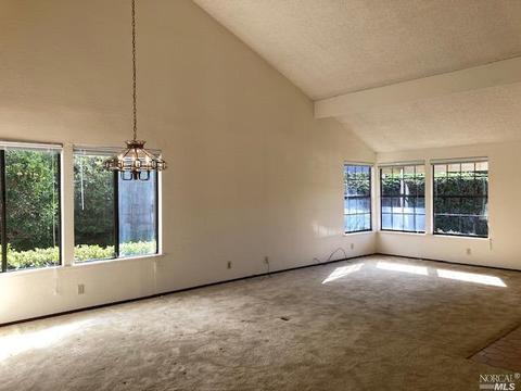 5 Adobe Ct, Novato, CA 94945 photo 4
