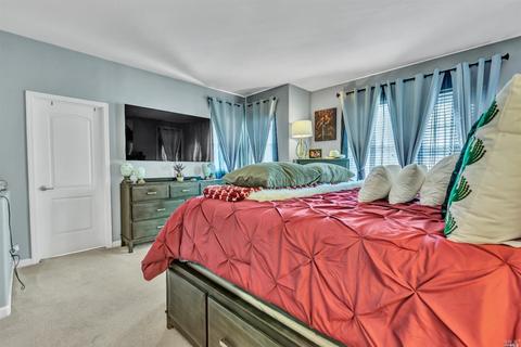 8085 Red Oak Ct, Vallejo, CA 94591 photo 18
