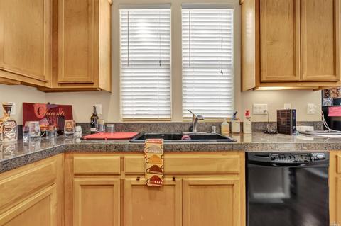 8085 Red Oak Ct, Vallejo, CA 94591 photo 39