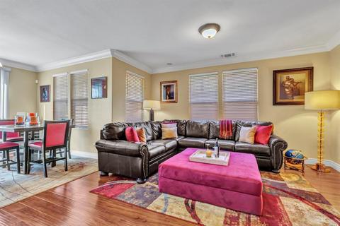 8085 Red Oak Ct, Vallejo, CA 94591 photo 47