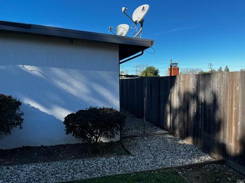 232 Los Cerritos Dr, Vallejo, CA 94589 photo 33