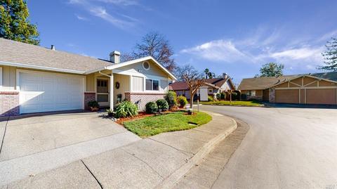 231 Usher Dr, Windsor, CA 95492 photo 2