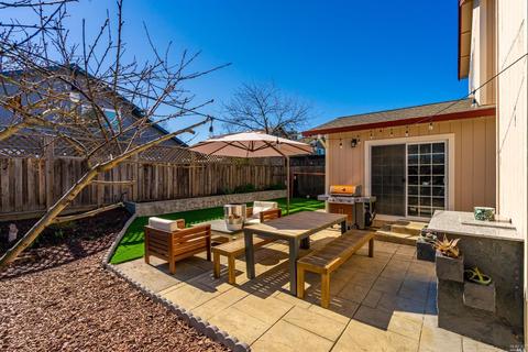 1887 Commons Ct, Windsor, CA 95492 photo 30