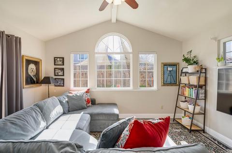 1887 Commons Ct, Windsor, CA 95492 photo 15