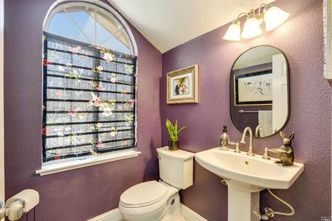 1887 Commons Ct, Windsor, CA 95492 photo 8