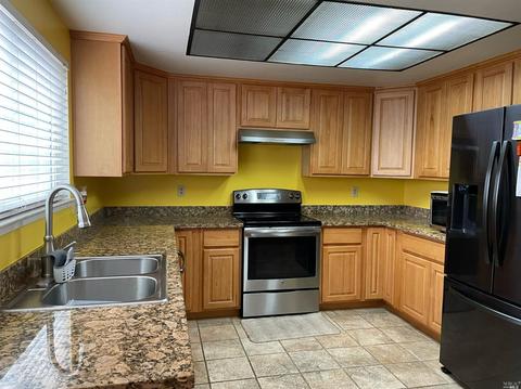119 Erin Dr, Vallejo, CA 94589 photo 6
