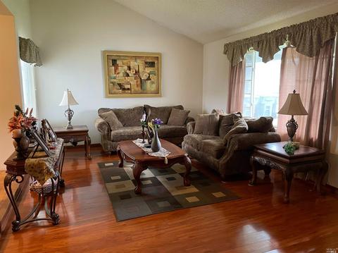 119 Erin Dr, Vallejo, CA 94589 photo 3